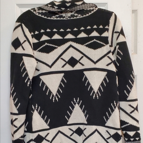 EUC Maurices Open Front Cardigan - Picture 4 of 6